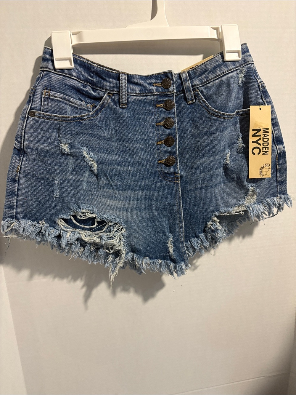 Madden NYC Distressed High-Waist Denim super high rise short  Medium Blue Sz 5